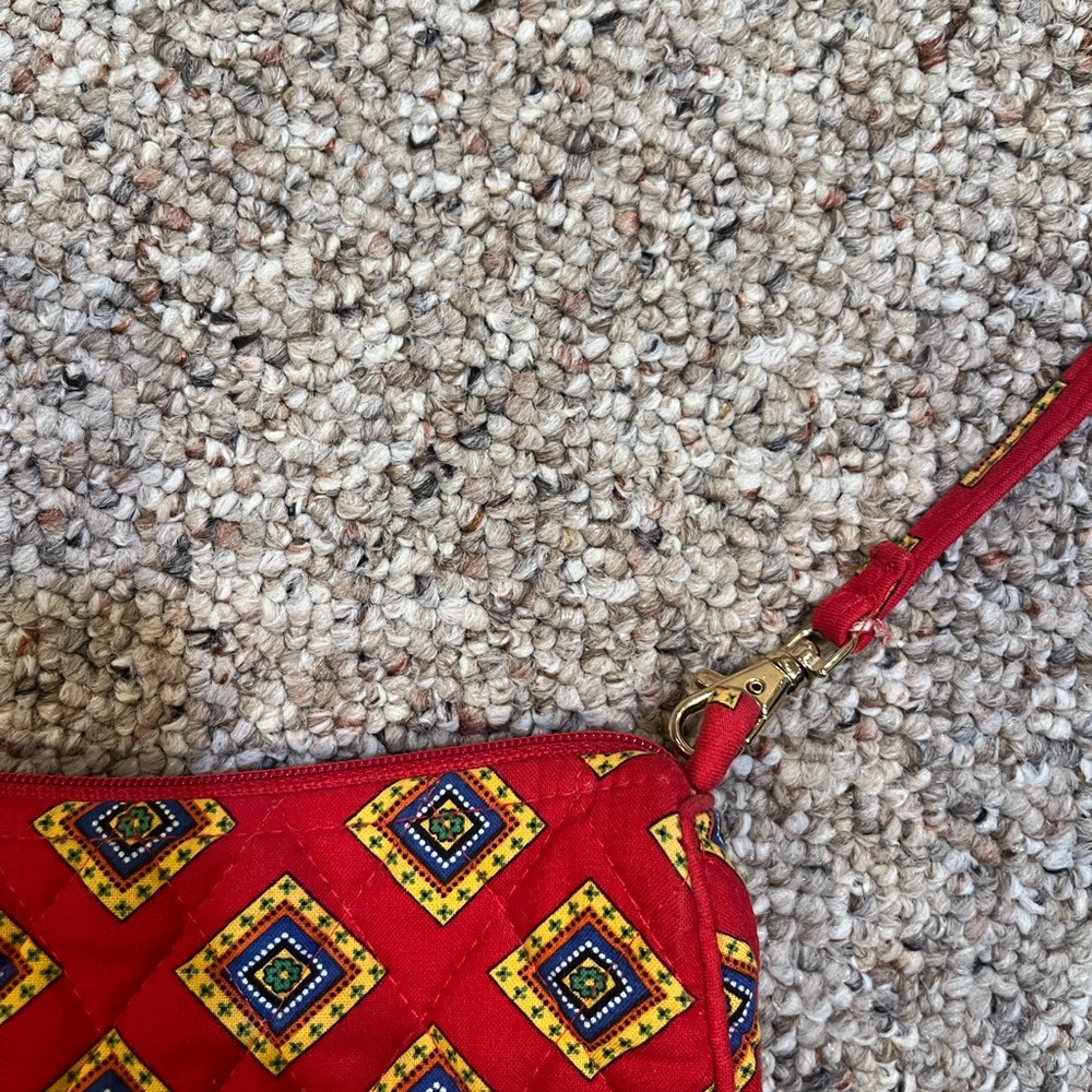 Vera Bradley Red Geometric Crossbody Bag - Picture 3 of 7